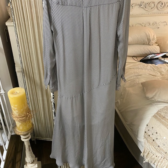 Haute Hippie Dress - Picture 3 of 4